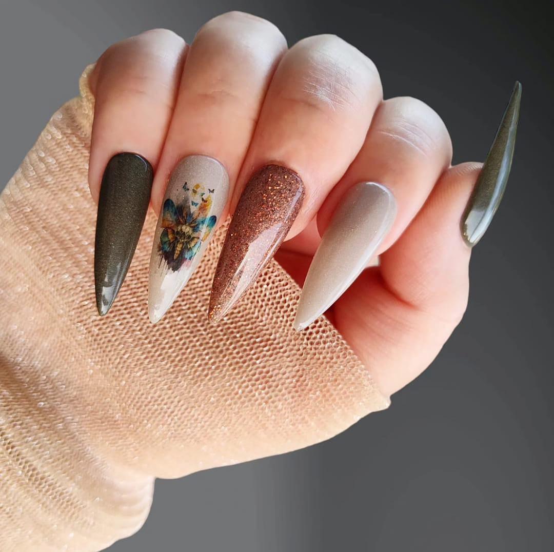 GOTHIC, NAILS, HALLOWEEN- Moths And  Skulls