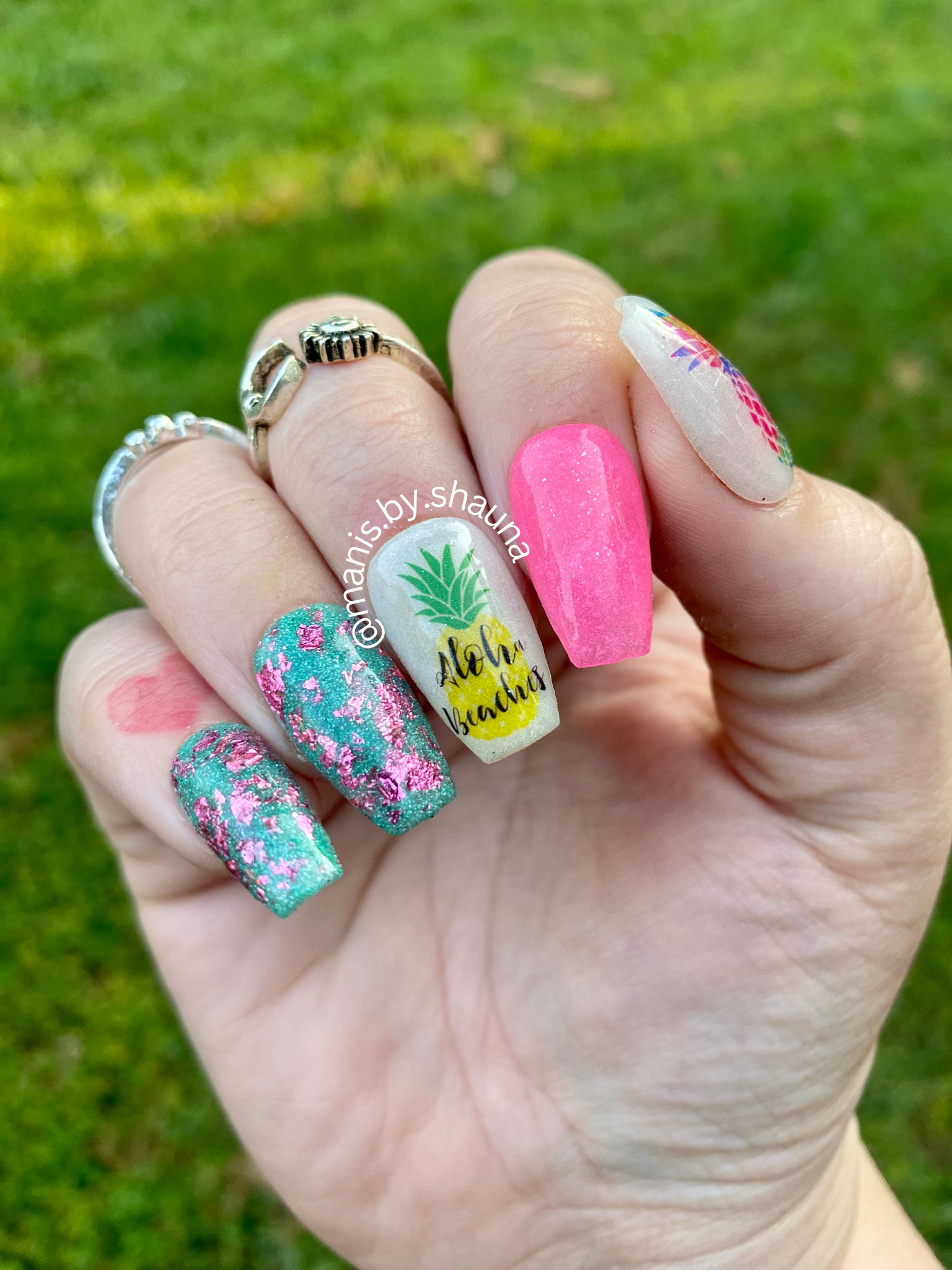 Lacquered Lawyer | Nail Art Blog: Tropical Delight