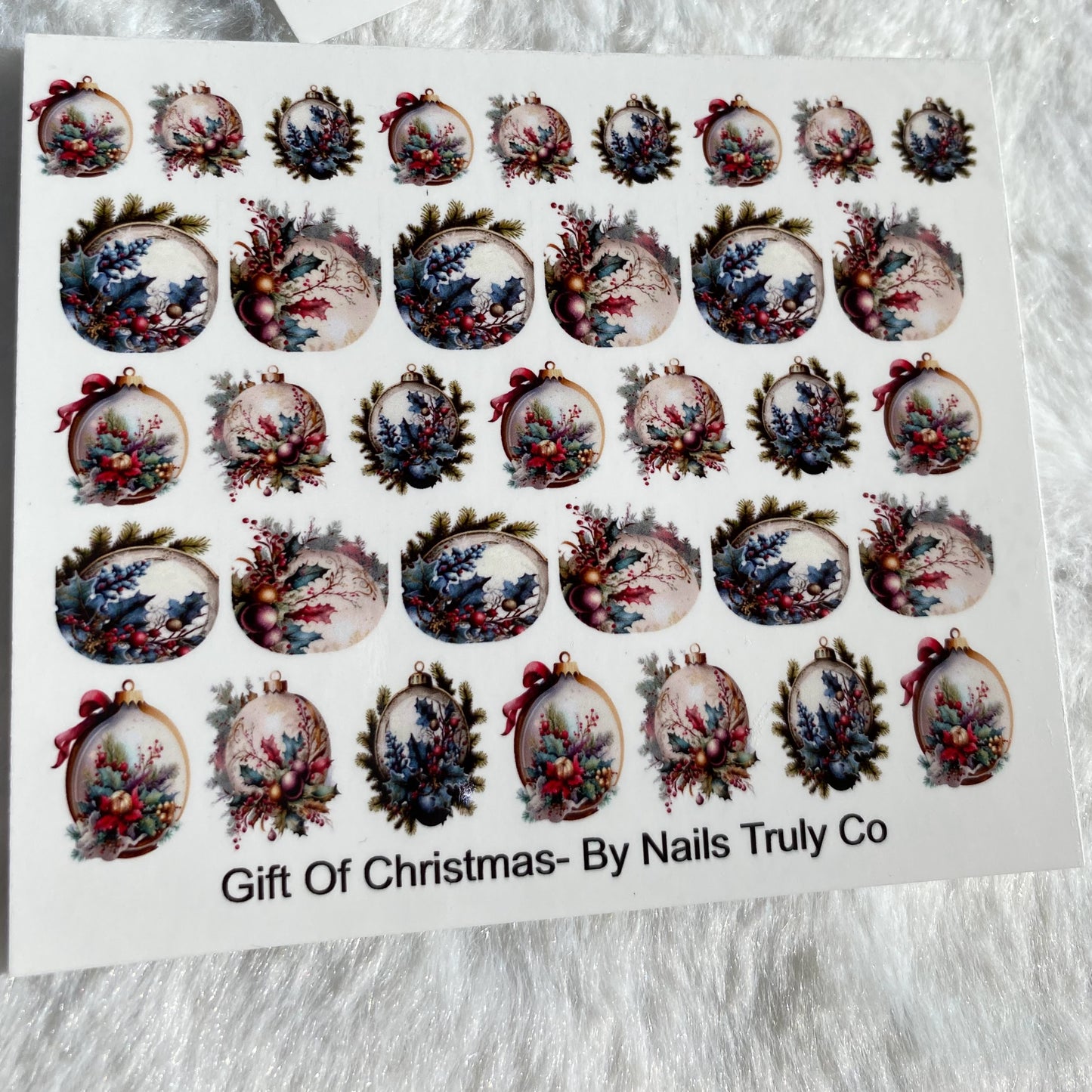 Christmas Nail Art - Gift Of Christmas