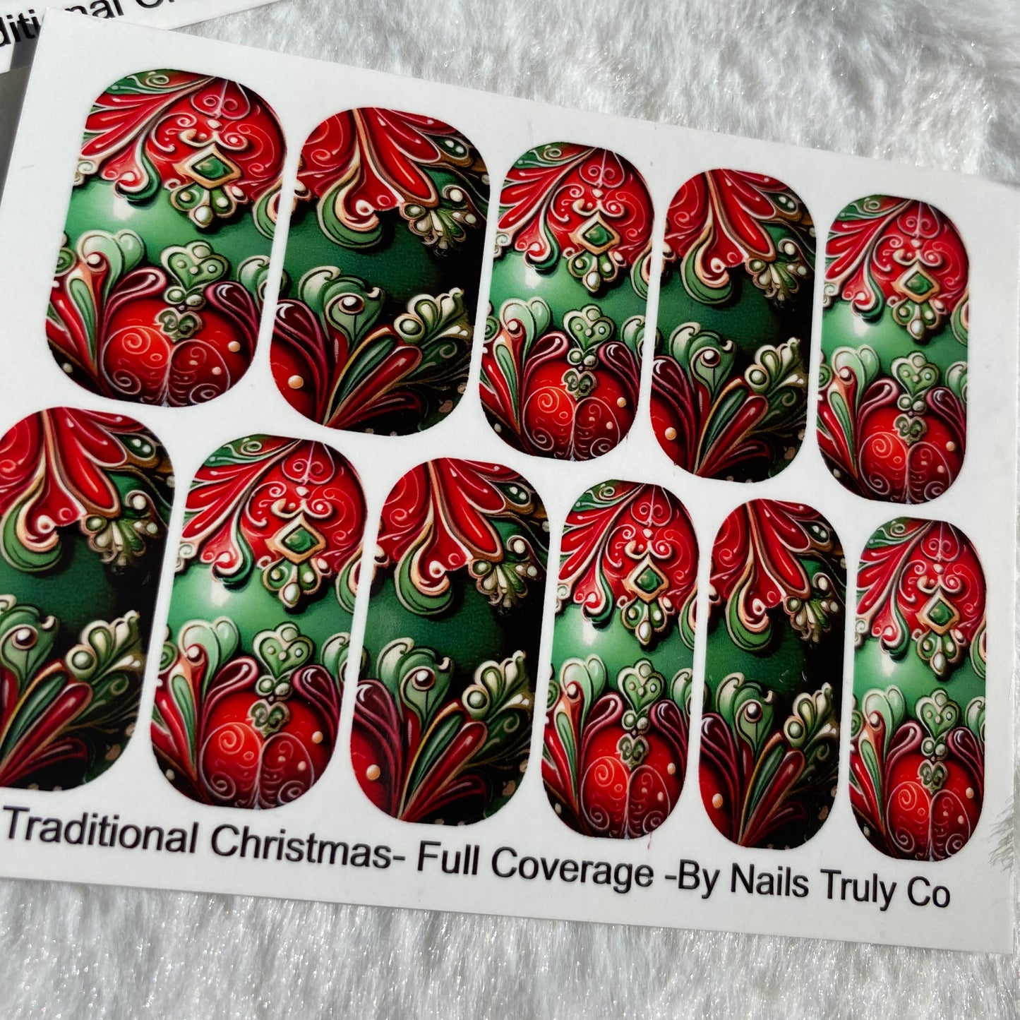 Christmas Nail Art - A Classical  Christmas