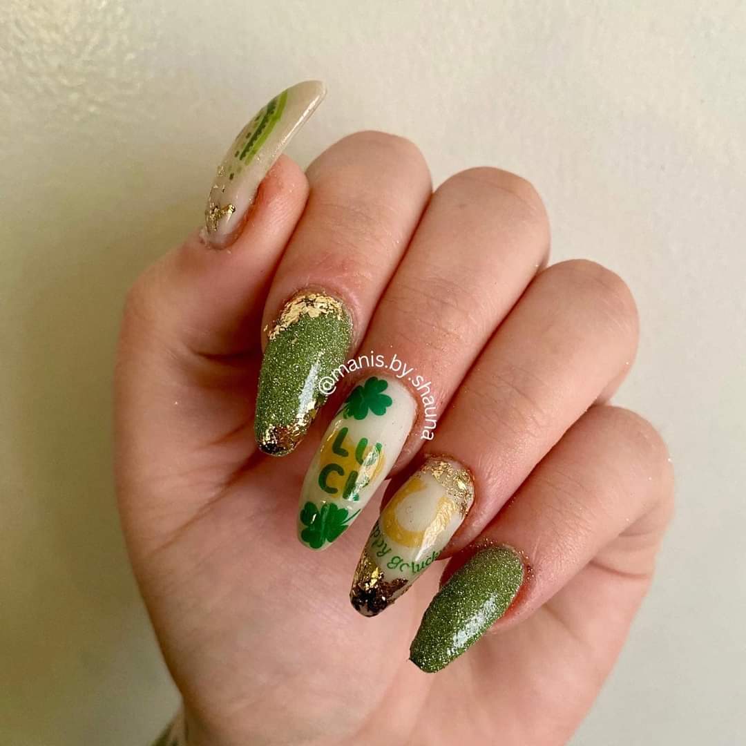St. Patrick's Day Nail Art- Rainbows Are Lucky